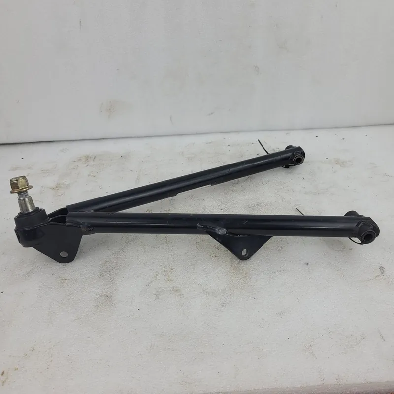 a-arm, lower right - black Commander Vite